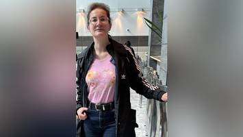 „die menschen in israel empfinden mit den opfern des regimes im iran“