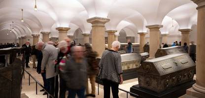 Berlin: Mehr als 12.000 Menschen besuchen sanierte Hohenzollerngruft