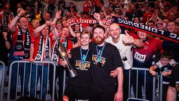 Pokalsieger – wie Lüneburgs Volleyballer ihren ersten Titel feiern