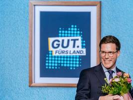 Leute: „Ja, ich habe braune Augen, von mir aus auch rehbraune“