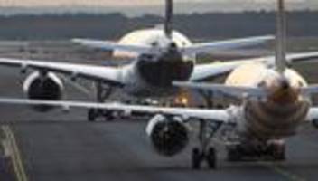 krieg im iran: condor setzt mehrere flugverbindungen in den nahen osten aus
