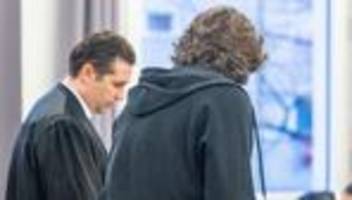 prozesse: gift in der champagnerflasche - angeklagter kommt frei