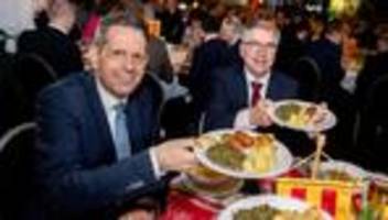 Traditionelle Auszeichnung: Niedersachsens Landeschef Lies jetzt auch Grünkohl-König