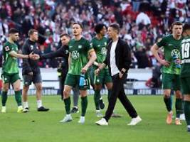 vfl-trainer bauer vor dem aus: absturz-klub zerfleischt sich als nicht bundesligatauglich