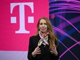 kooperation mit musk-konzern: telekom will mit starlink-einsatz letzte funklöcher schließen