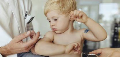 Robert Koch-Institut (RKI): Viele Deutsche sind zugänglich für Impfmythen