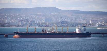 Ukraine-Krieg: Kyjiw attackiert Ölterminal in russischer Hafenstadt