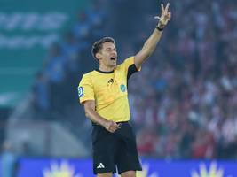 Regeländerung im Fußball: Die Fingeruhr ist ein gutes Instrument gegen Zeitspiel – aber natürlich nicht die Lösung