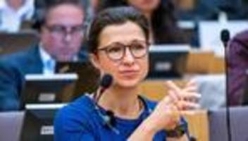 Iran: Politische Gefangene im Iran werden offenbar abtransportiert