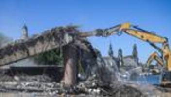 Verkehr: Abriss der Carolabrücke kostet 2,5 Millionen Euro weniger