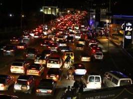 Miliz zieht Land in den Krieg: Befreit der Libanon sich jetzt von der Hisbollah?