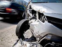 Urteil aus dem Verkehrsrecht: Nach Autounfall: Wie lange darf die Versicherung prüfen?