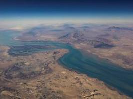 werden jedes schiff verbrennen: so zentral ist die straße von hormus für die energieversorgung