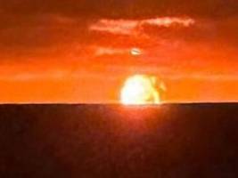 Angriff ukrainischer Drohne?: Russischer LNG-Tanker brennt im Mittelmeer