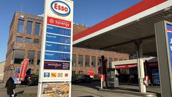 Iran-Krieg: Benzinpreise in Norderstedt kratzen an der Marke von zwei Euro