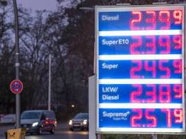 Ölpreis: Dieselpreis springt über Zwei-Euro-Marke