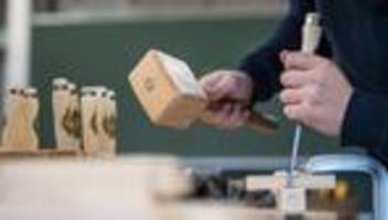 fachkräftemangel: 200.000 mitarbeiter fehlen im handwerk