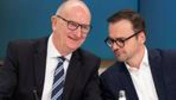 Koalition: Woidke zum Sparkurs: Wir fangen bei uns an