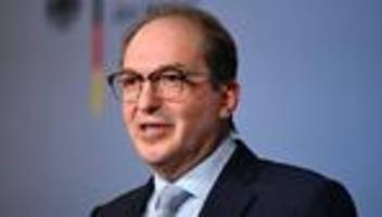 Krieg im Iran: Dobrindt sieht hierzulande keine konkrete Bedrohung durch Iran-Krieg