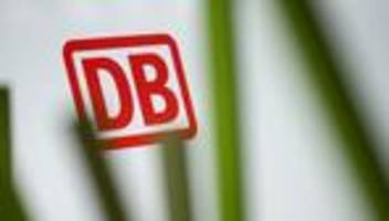 Schaden an Bahnbrücke: Strecke Amberg–Schwandorf nach Brückenschaden gesperrt