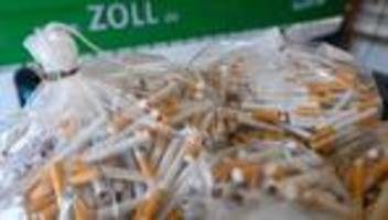 Schmuggelware: Kippen statt Kekse - Zoll findet 30.000 Schmuggelzigaretten