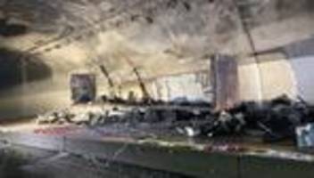 Tunnelbrand auf A81: Autobahntunnel bleibt nach Brand gesperrt