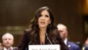 US-Migrationspolitik : Kristi Noem verteidigt Aussagen nach tödlichen ICE-Einsätzen
