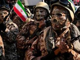 Dutzende Stellungen attackiert: Israel nimmt offenbar iranische Basidsch-Milizen ins Visier