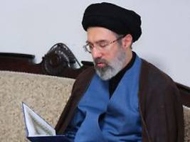 Nachfolge des Ajatollahs im Iran: Berichte: Expertenrat wählt Chamenei-Sohn zum neuen Führer