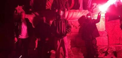 »letzte verteidigungswelle«: junge neonazis wegen terrorvorwürfen vor gericht