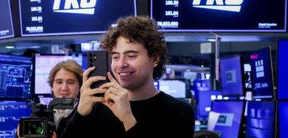 Iran-Krieg: Machten Insider ihr Wissen bei Polymarket und Kalshi zu Geld?