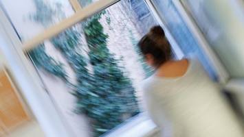 Leben mit einem Tabu: Warum diese Erzieherin in Hamburg jeden Tag lügen muss