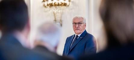 bloß keine frau steinmeier!