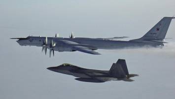 russische aufklärungsflugzeuge vor alaska: us-luftwaffe reagiert sofort