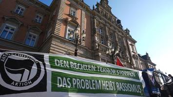 Straftaten als Aufnahmeritual? Prozess gegen „Letzte Verteidigungswelle“ startet