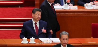 china: historisches eingeständnis zur eröffnung des nationalen volkskongresses