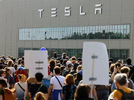 Tesla: IG Metall verfehlt Mehrheit bei Betriebsratswahl