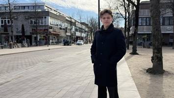 Neben Heiner Lauterbach und Iris Berben: Ahrensburger erobert die Kinoleinwand