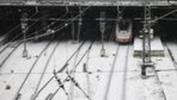 Deutsche Bahn: Pünktlichkeitsquote im Fernverkehr bleibt bei unter 60 Prozent