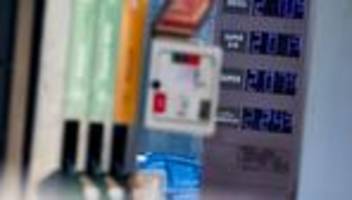 Folgen des Iran-Kriegs: Sprit immer teurer - Preisbremse überwiegend abgelehnt