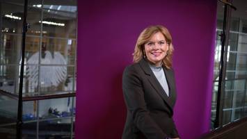 Gefahr durch Drohnen: Klöckner in Sorge um die Reichstagskuppel