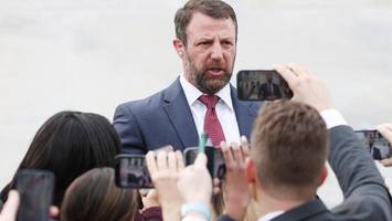 dieser ex-käfigkämpfer soll trumps neuer heimatschutz-chef werden