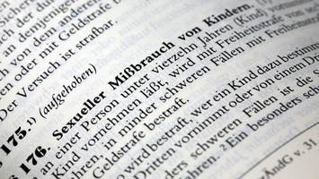 missbrauchsvorwurf: chats eines ex-fdp-abgeordneten geben verstörende einblicke