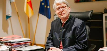 bamf-präsident hans-eckhard sommer will syrer zur rückkehr in ihre heimat bewegen