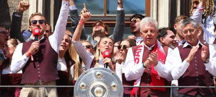 ja, wo samma? kurz vor der wahl gerät münchens ob dieter reiter in erklärungsnot