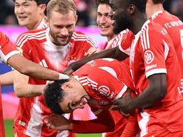 Bayern gewinnt gegen Gladbach: Herzhafte Kopfklopfer für Musiala