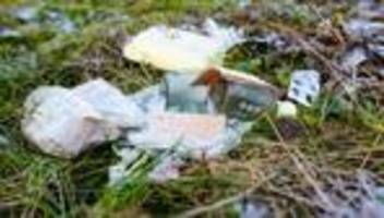 Aktionen im ganzen Land: Aktionstag: Bürger sammeln Müll für ein sauberes Land