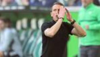 Fußball-Bundesliga: Trainer Bauer vor dem Aus: Wolfsburg verliert gegen Hamburg
