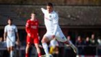 Fußball: Ein geiler Typ: Max Kruse feiert Debüt in Dassendorf