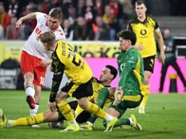 was wird aus kwasniok?: bvb trudelt gegen dezimierte kölner aus - und kassiert tor-schreck